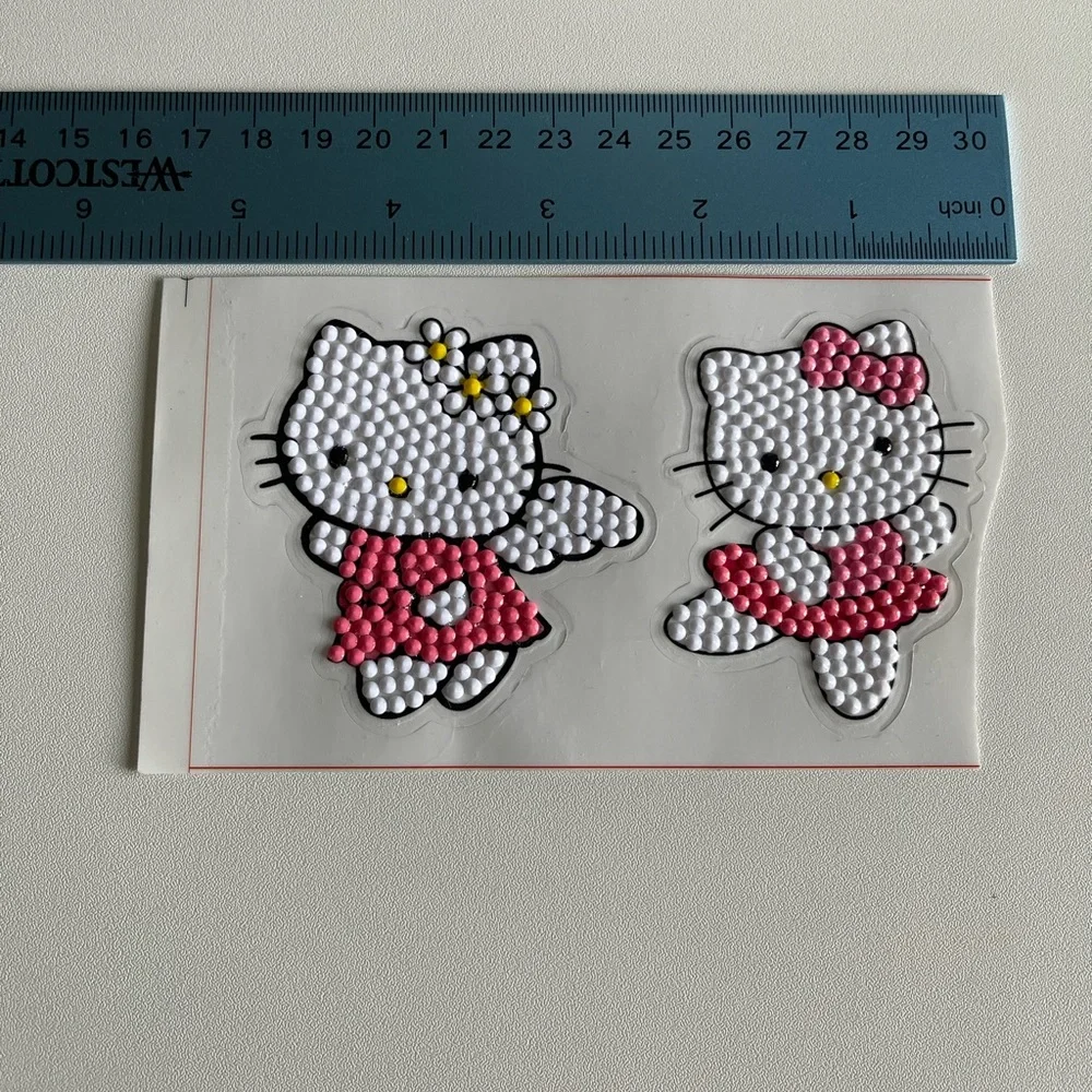 Hello Kitty Diamond Dot Stickers - set of two - Picture 4 of 6